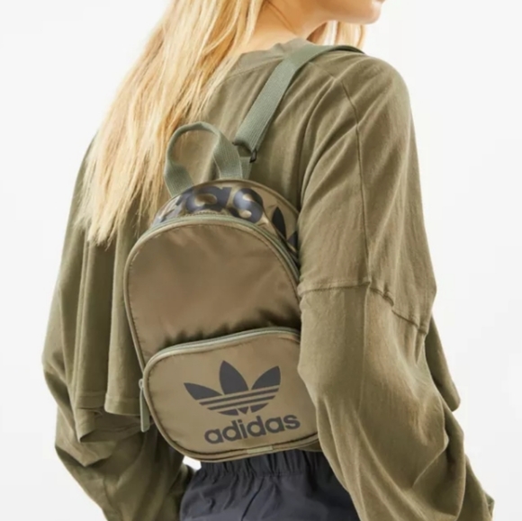 adidas originals santiago mini backpack